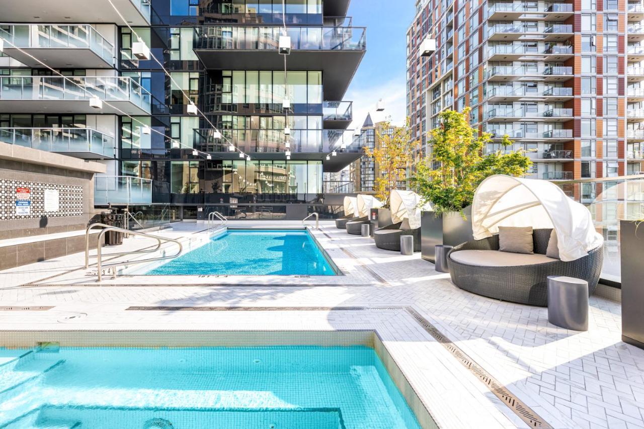 Level Downtown - Howe Hotel Vancouver Exterior foto